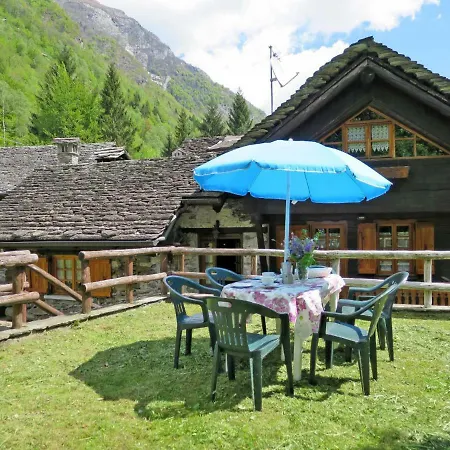Dom wakacyjny Locazione Turistica Baita Macugnaga